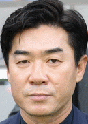 ยูน จอง ฮวาน