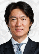 มยอง-โบ ฮง