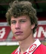 นัท วอล์ด