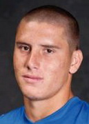 เอ็นโซ  รูซ